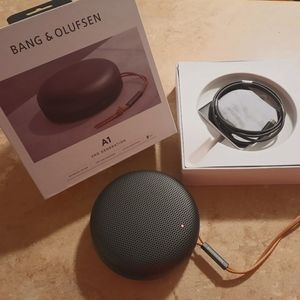 Bang & Olufsen Speaker